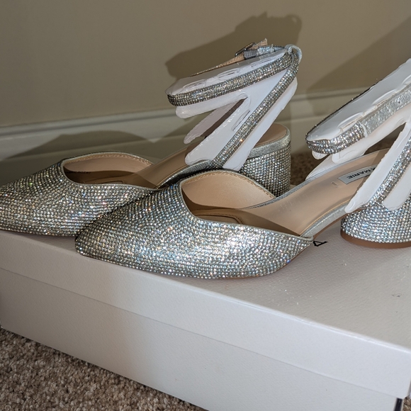 Alex Marie Brinley Rhinestone Round Heel Pumps, Size 5.5, Color Silver - Picture 7 of 13